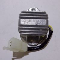 Regulátor napětí Yamaha XT125