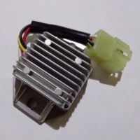 Regulátor Yamaha XT250