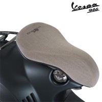 Potah na sedlo VESPA 946 EMPORIO ARMANI