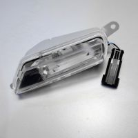 Blinkr pravý zadní VESPA 946