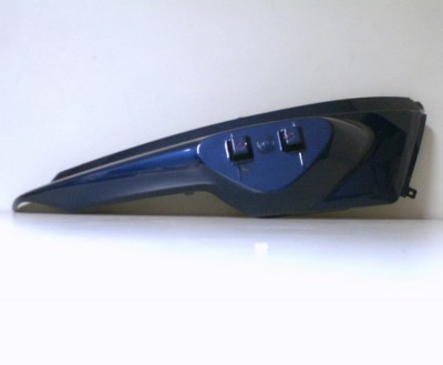Podsedlová boční kapotáž pro skútr Yamaha EW50 Slider, pravá