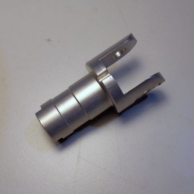 Držák stupačky řidiče MOTO GUZZI V 7