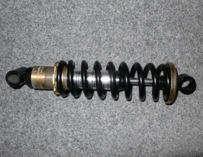 Tlumič pružení pro sněžný skútr Yamaha VX800, V-Max 800