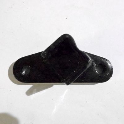 Držák pravé stupačky řidiče MOTO GUZZI NEVADA