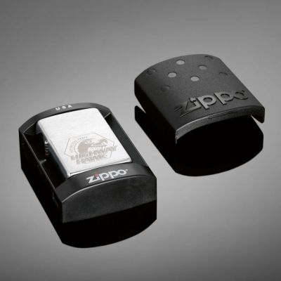 Zapalovač ZIPPO s logem HIGHWAY HAWK, stříbrný